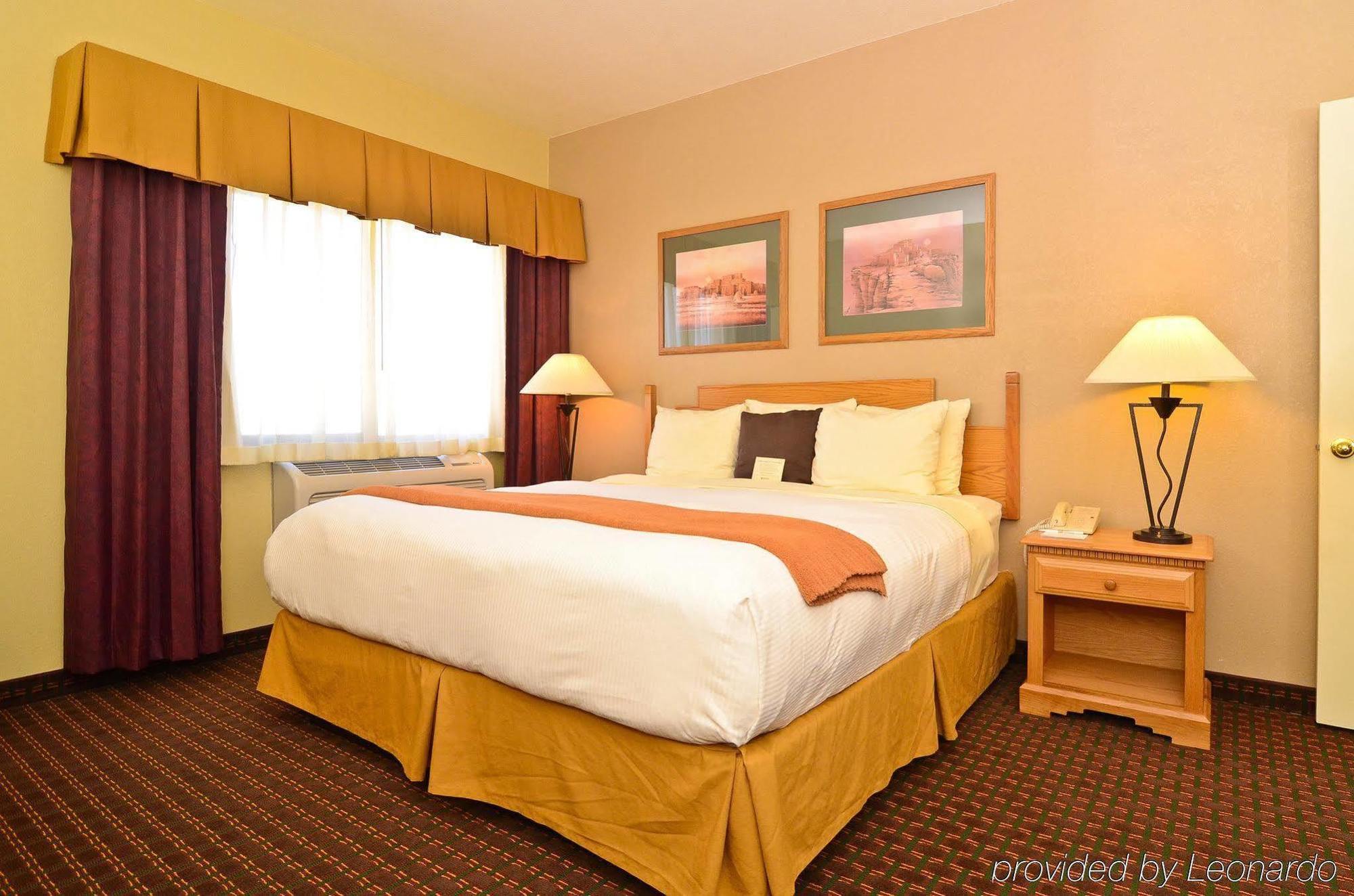 Best Western Turquoise Inn & Suites Кортес Стая снимка
